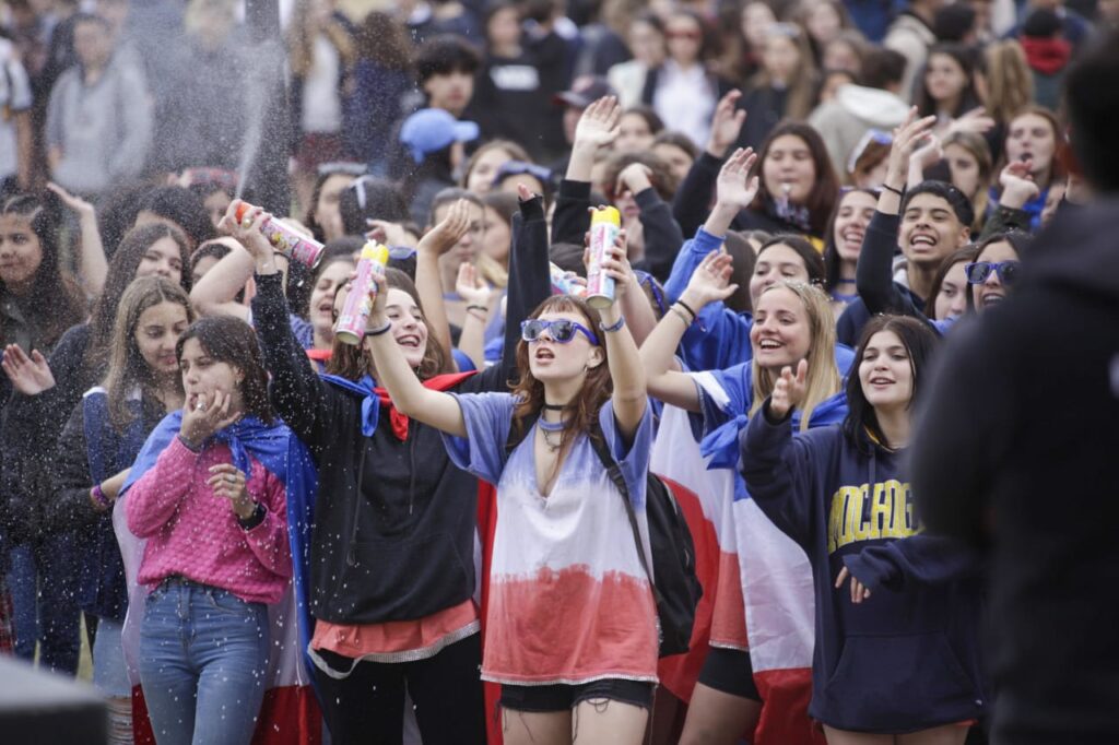 Semana del Estudiante: los jóvenes linqueños recibieron la primavera en ...